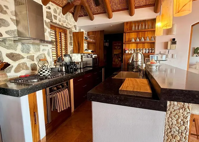 Adults Only Luxe 3br La Ropa Oasis W Ccean View *